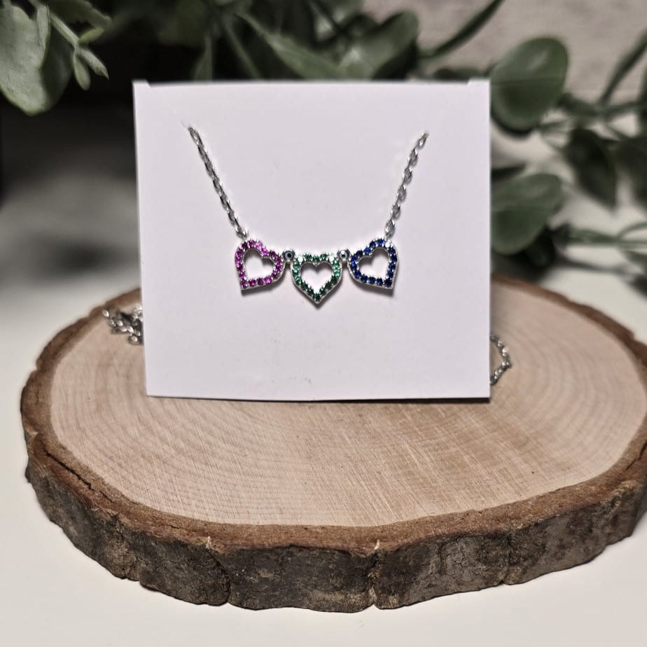 Collar de Triple Corazon y Ojos Turcos