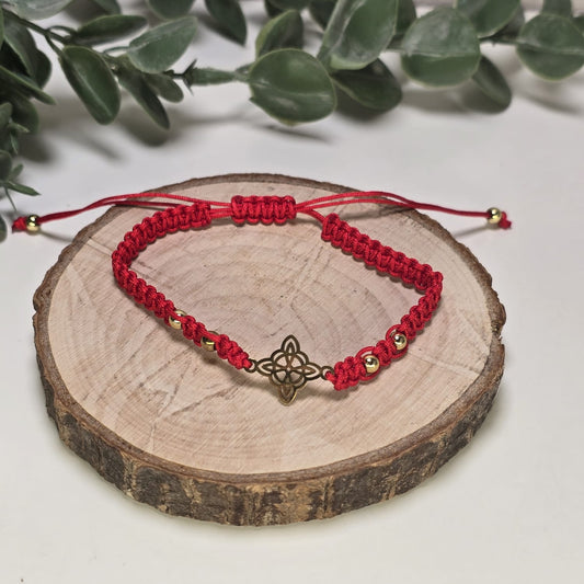 PULSERA ROJA CON NUDO DE BRUJA