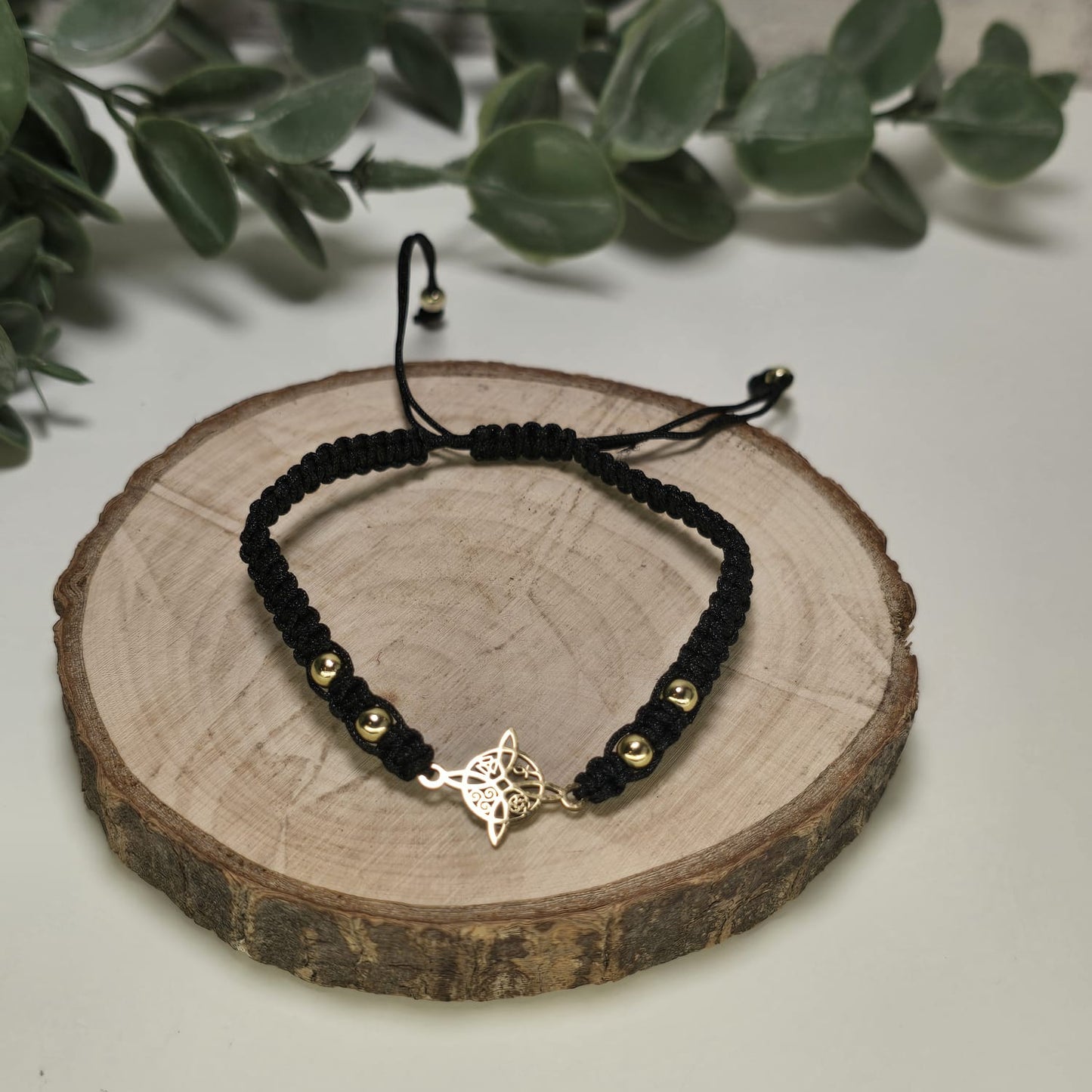 PULSERA DE NUDO DE BRUJA