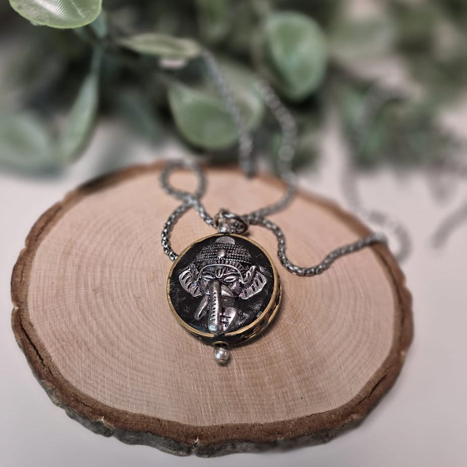 Collar de Ganesha